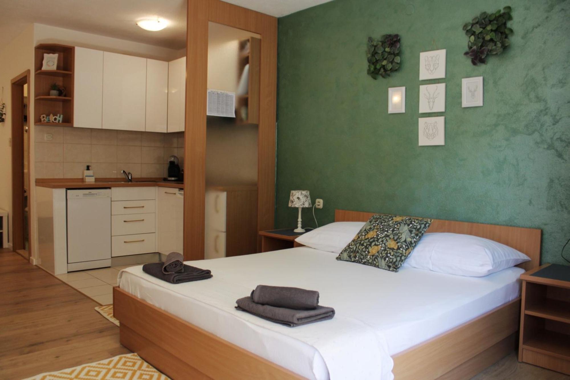 Studio Laura-Spacious Studio On The Main Beach Makarska Eksteriør bilde