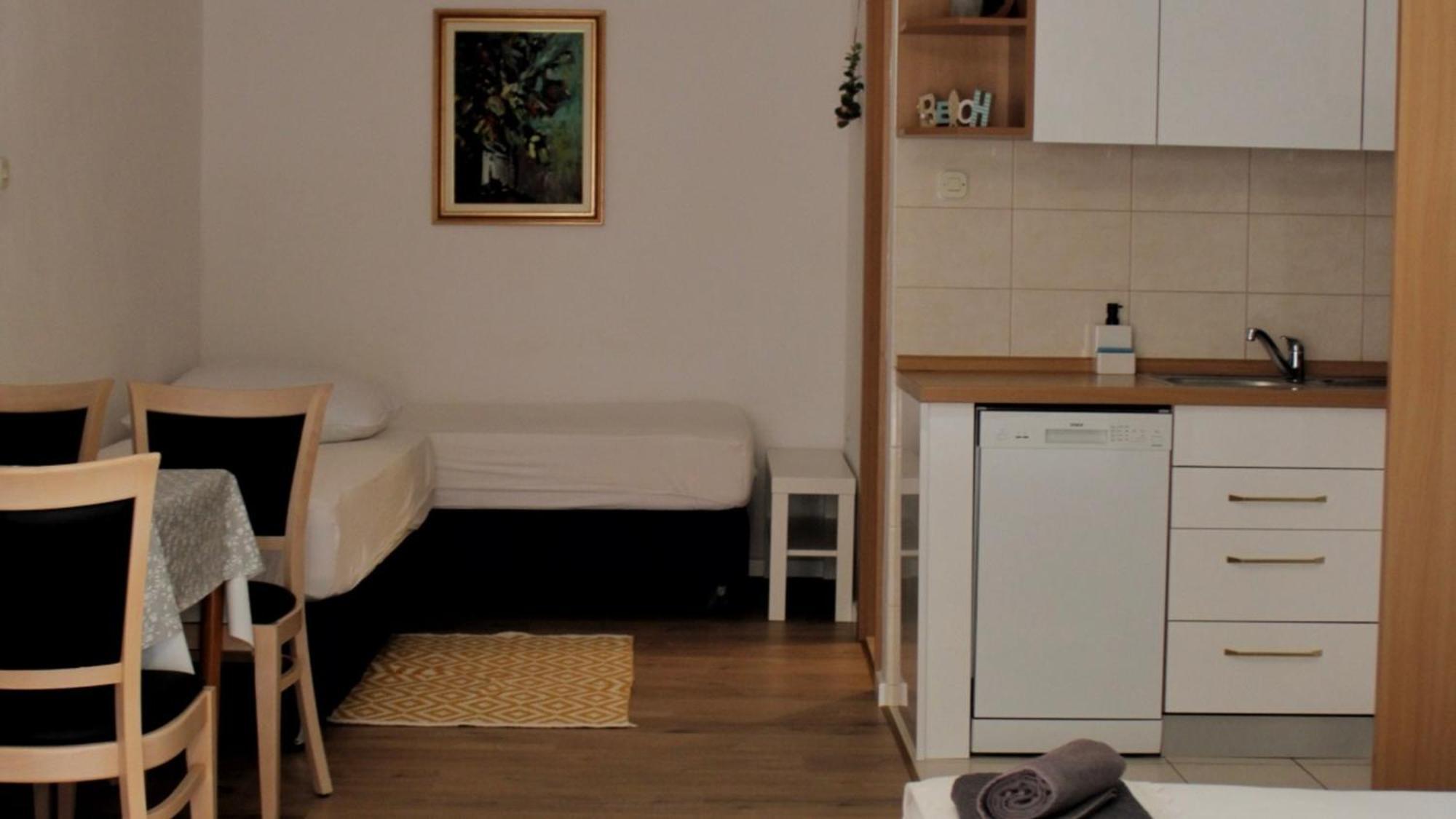 Studio Laura-Spacious Studio On The Main Beach Makarska Eksteriør bilde